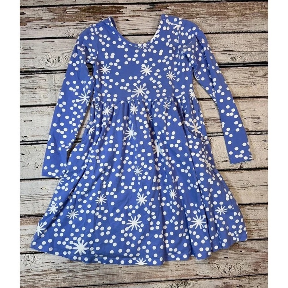 Hanna Andersson Girls Long Sleeve Dress with White Snowflake Print 140 (10)